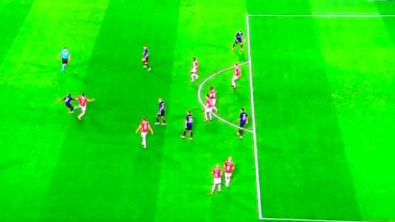 MOVIOLA – Duhej karton i kuq apo i verdhe per Handanovic? Nderkohe goli i Interit ne pozicion jashte loje milimetrik…